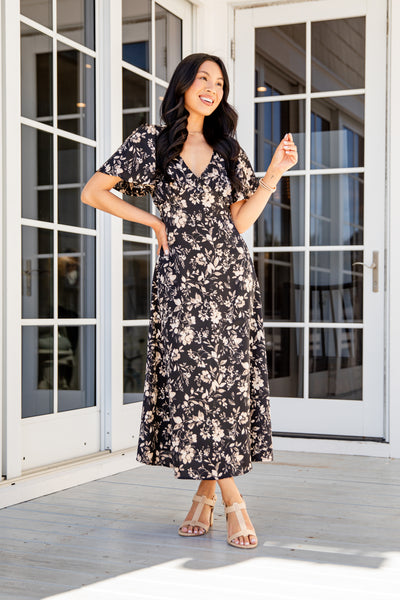shopdressup_black_floral_maxi_dress-5_90f425ae-d7fa-46c0-ac4a-ffc13166a5ec_600x600.jpg