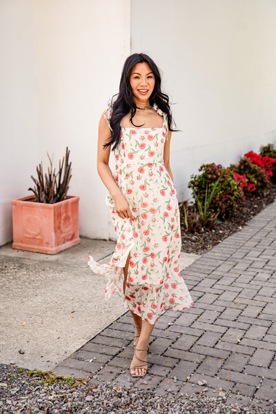 shopdressup_cream_floral_maxi_dress_1f6e55b9-a17a-417e-9e57-eeef98f759aa_600x600.jpg