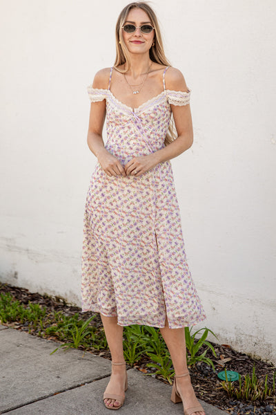 shopdressup_cream_floral_midi_dress_89202172-6d9c-486f-91a5-f094b890411c_600x600.jpg