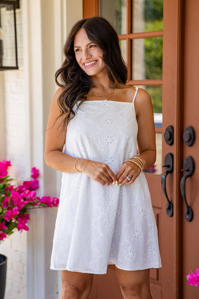 shopdressup_white_eyelet_mini_dress-3_6870a4d7-c25e-49c5-8c23-fab5eaa09140_600x600.jpg